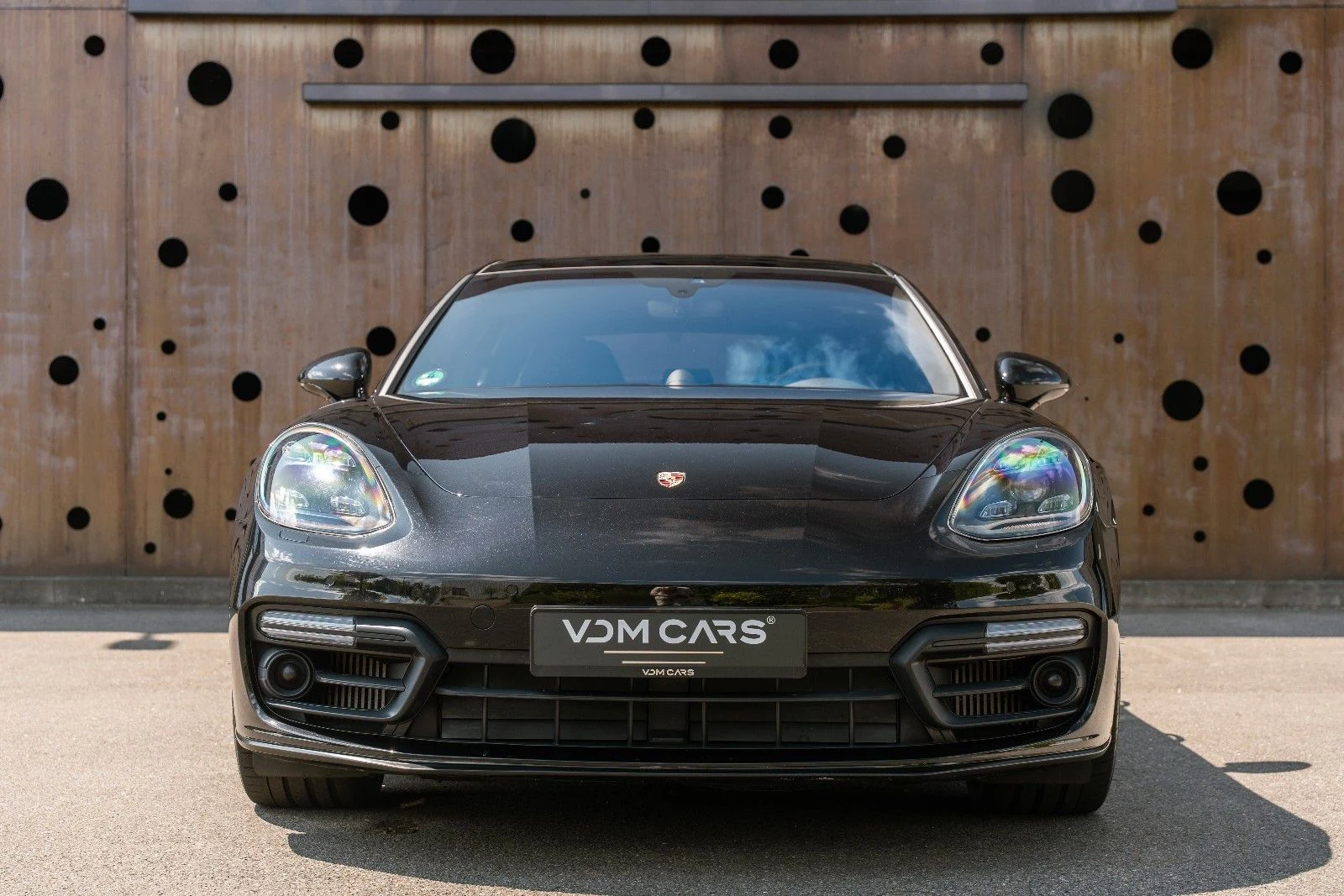 2018 Porsche Panamera Sport Turismo 4 E-Hybrid, 2/20