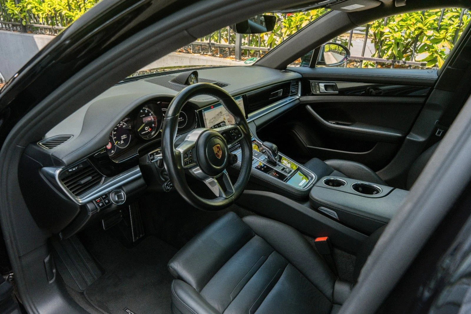 2018 Porsche Panamera Sport Turismo 4 E-Hybrid, 16/20