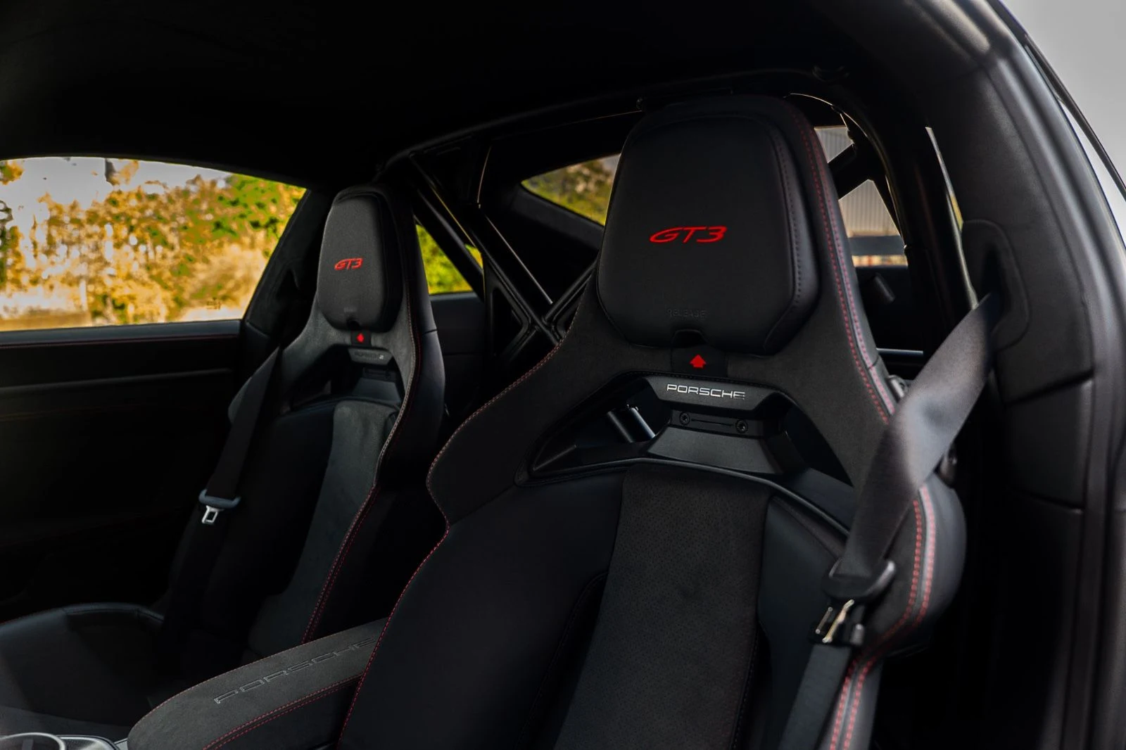 2025 Porsche 911 (992.2) GT3, 16/20