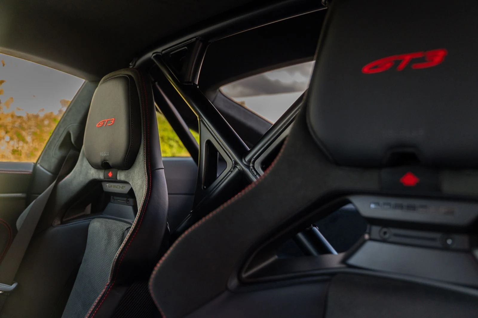 2025 Porsche 911 (992.2) GT3, 17/20