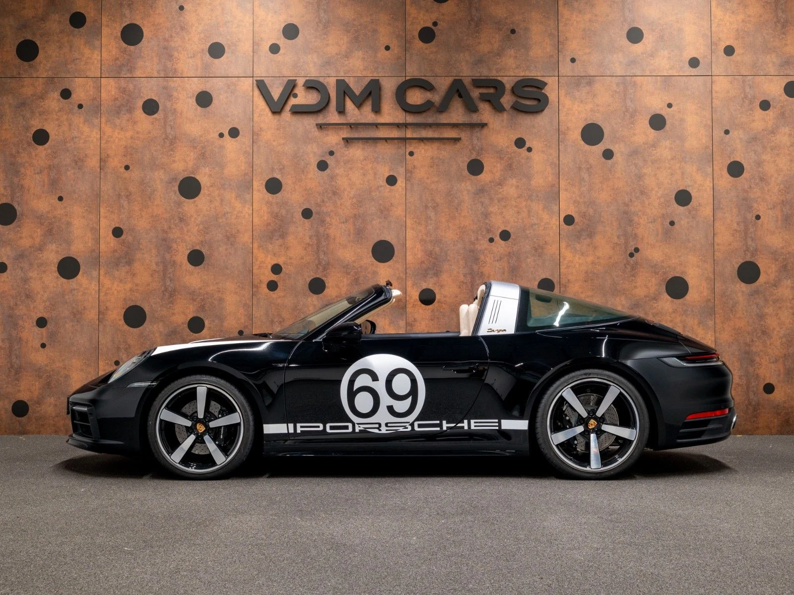 2021 Porsche 911 (992) Targa 4S Heritage Design Edition, 2/20