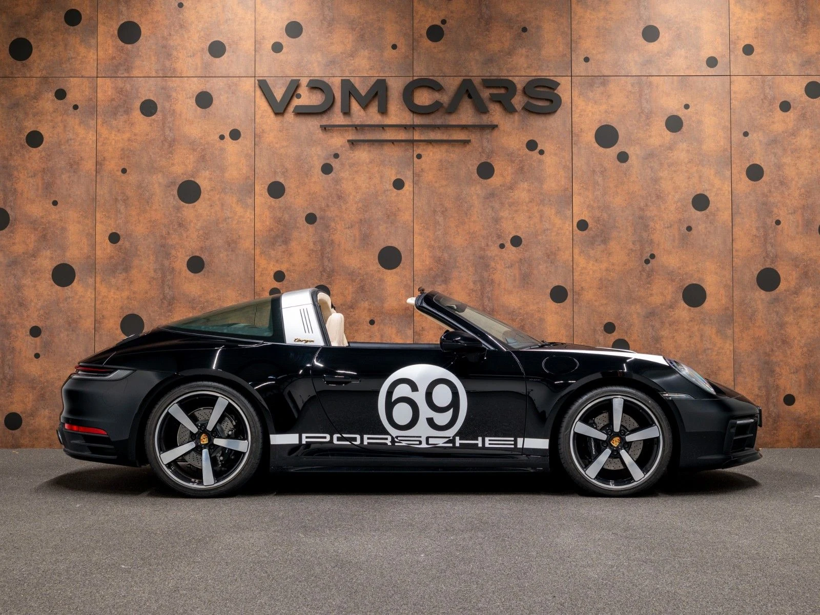 2021 Porsche 911 (992) Targa 4S Heritage Design Edition, 6/20