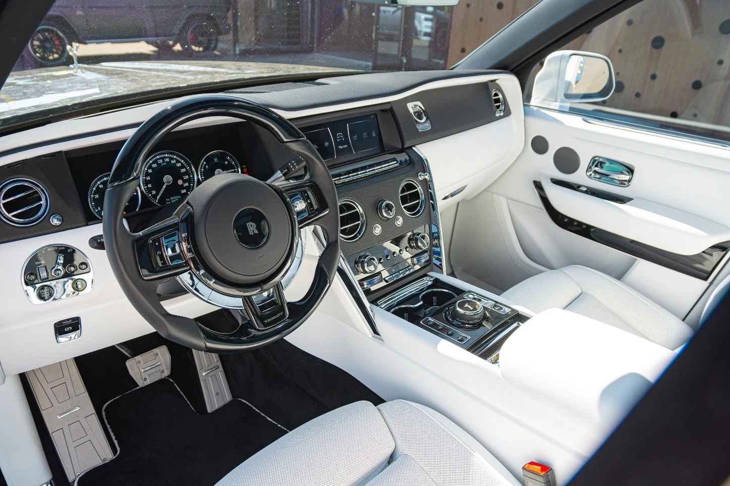 2019 Mansory Cullinan, 17/20