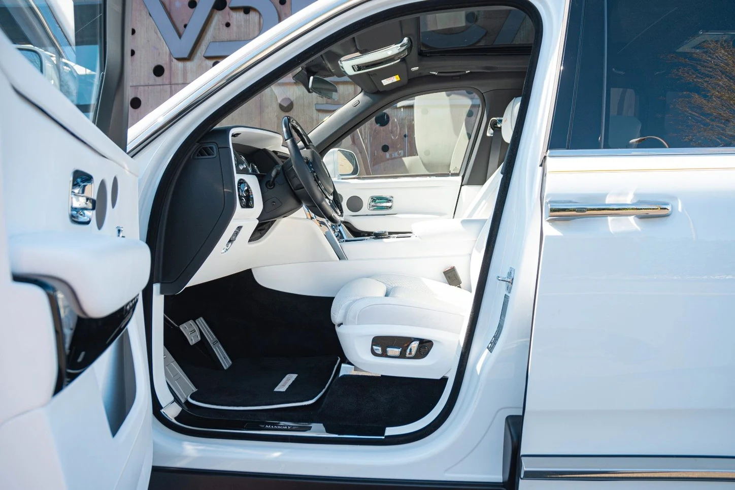 2019 Mansory Cullinan, 18/20