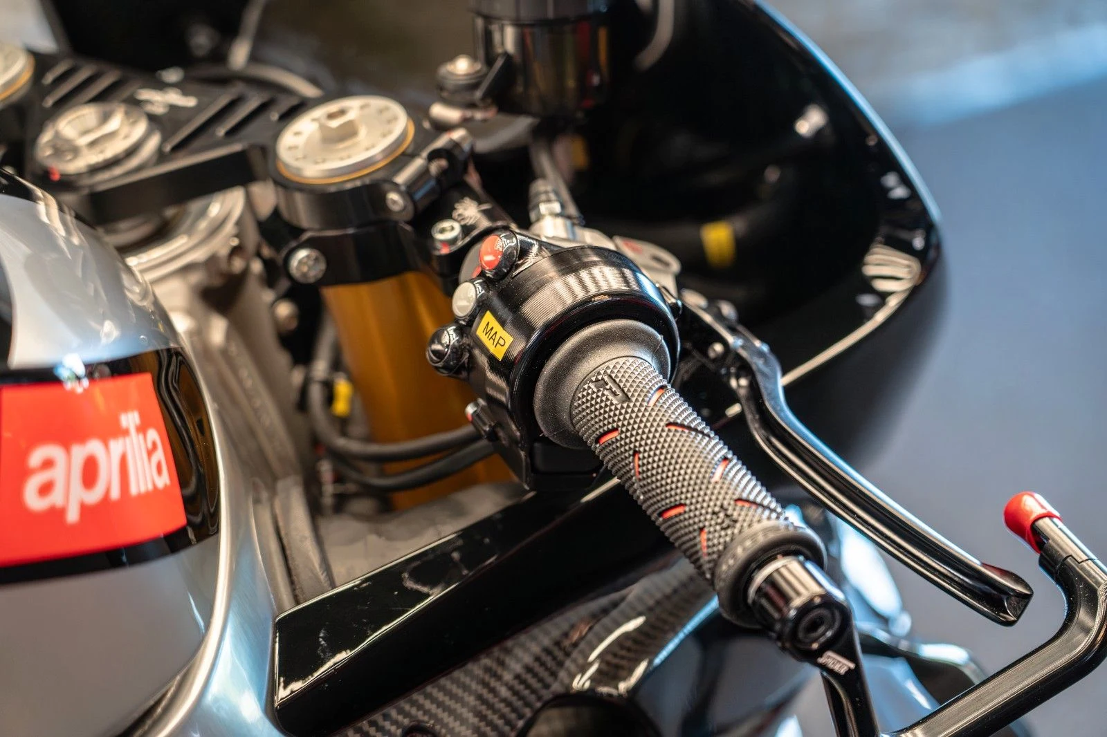 Aprilia RSV4 X ex3ma, 13/20