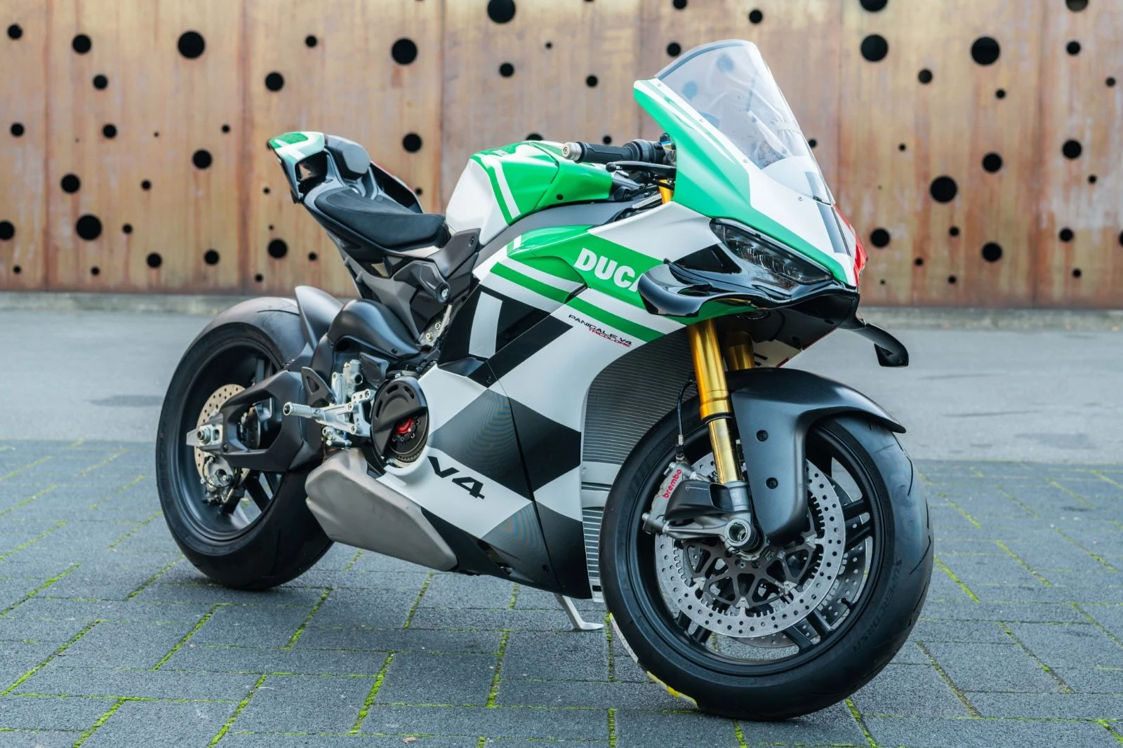 Ducati Panigale V4 Tricolore | VDM Cars