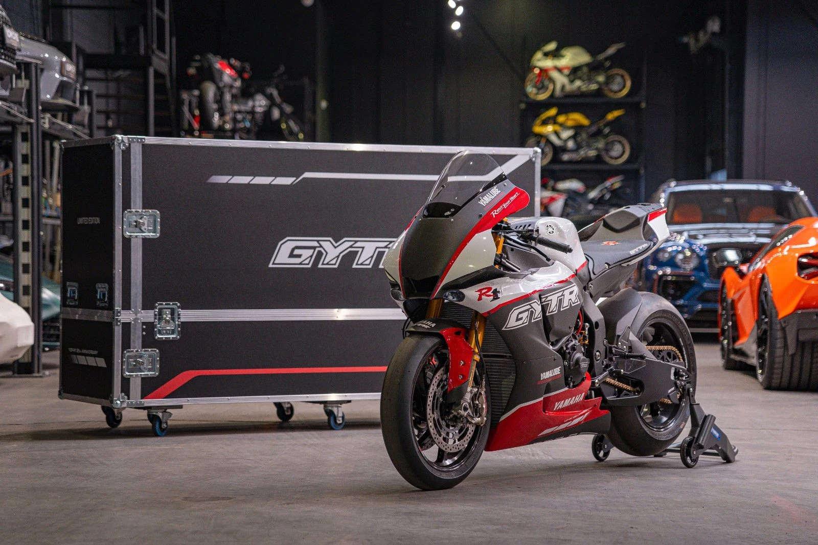 Yamaha R1 GYTR Pro 25th Anniversary, 2/20