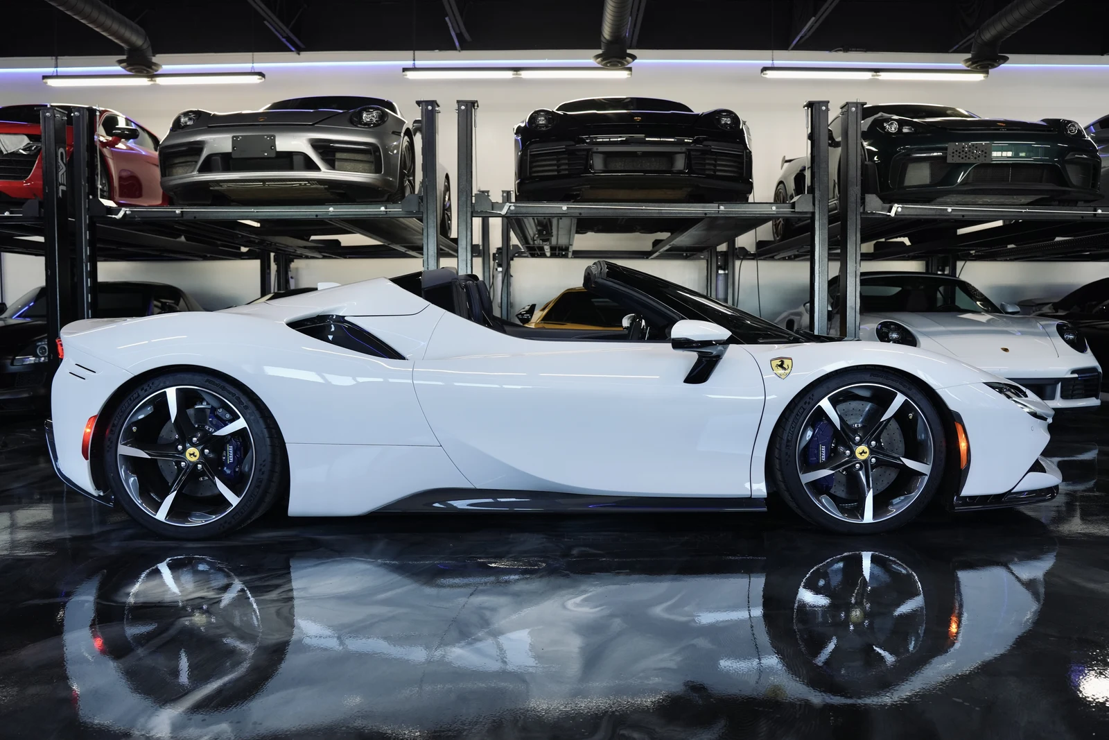 2024 Ferrari SF90 Spider, 6/20