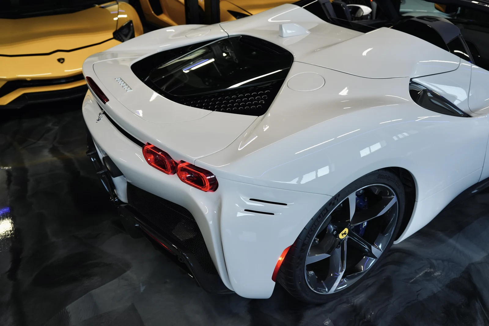 2024 Ferrari SF90 Spider, 8/20