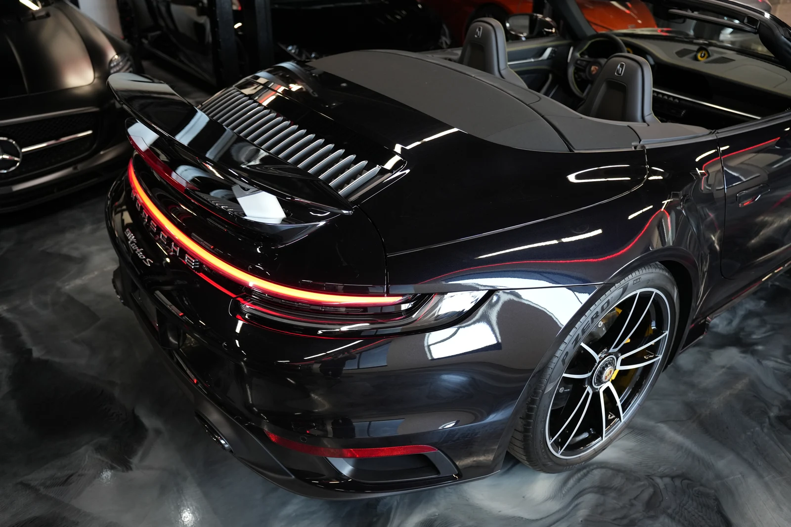 2023 Porsche 911 Turbo S Cabriolet (992.1), 8/20