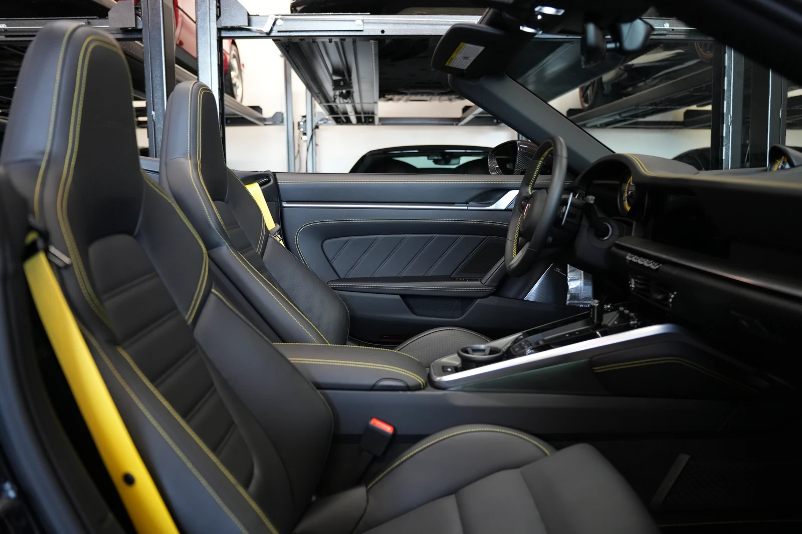 2023 Porsche 911 Turbo S Cabriolet (992.1), 15/20