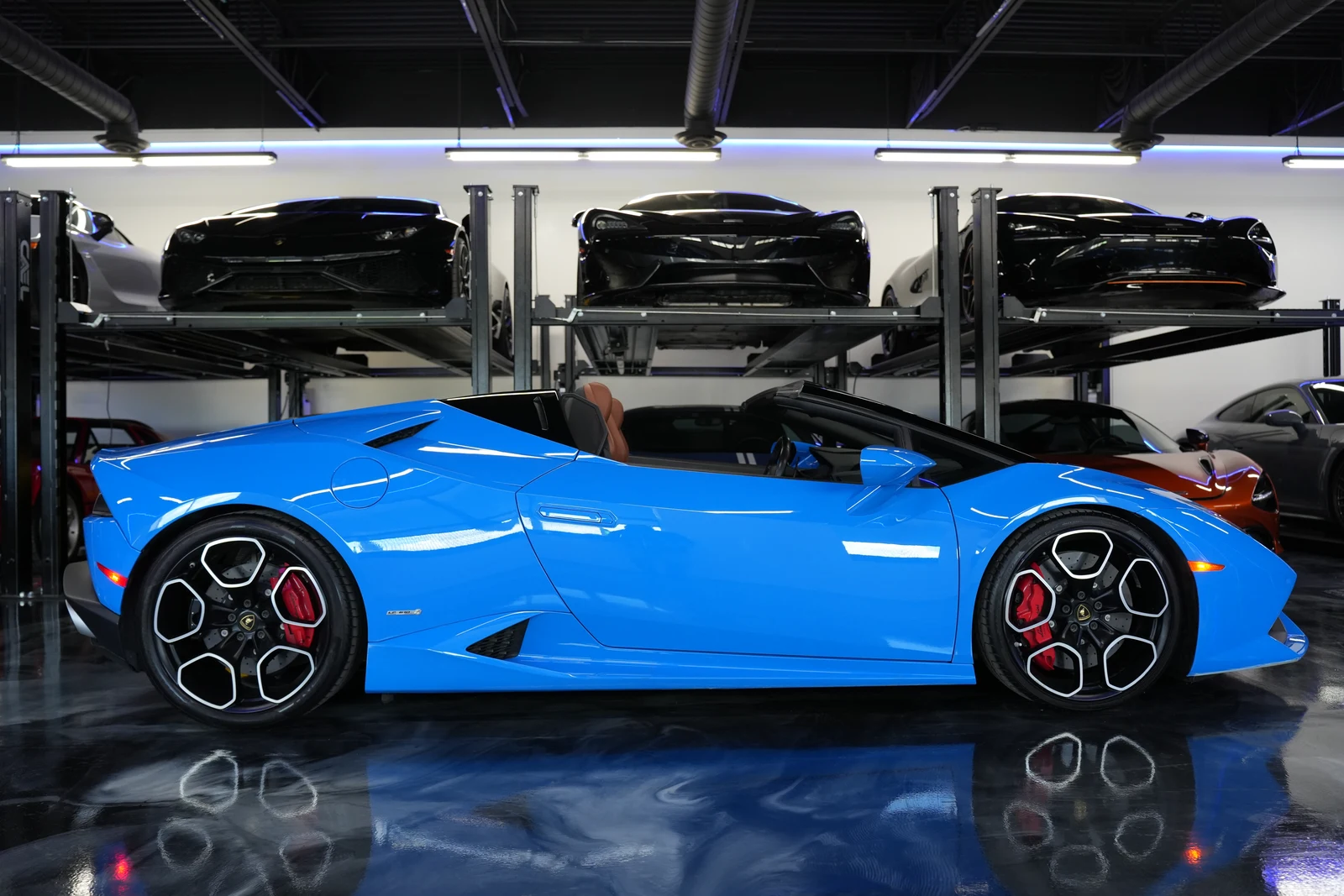 2016 Lamborghini Huracán LP 610-4 Spyder, 6/20