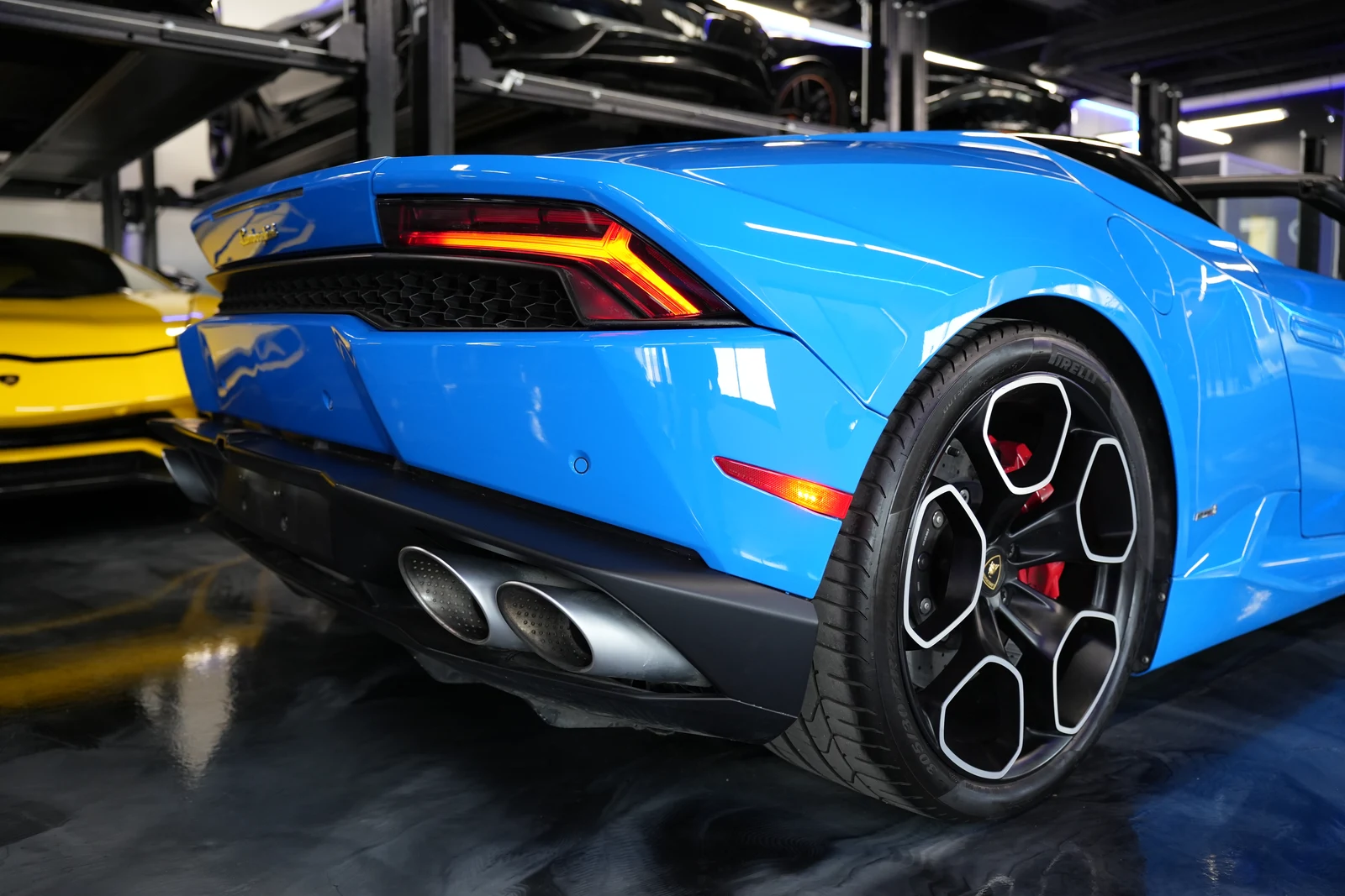 2016 Lamborghini Huracán LP 610-4 Spyder, 7/20