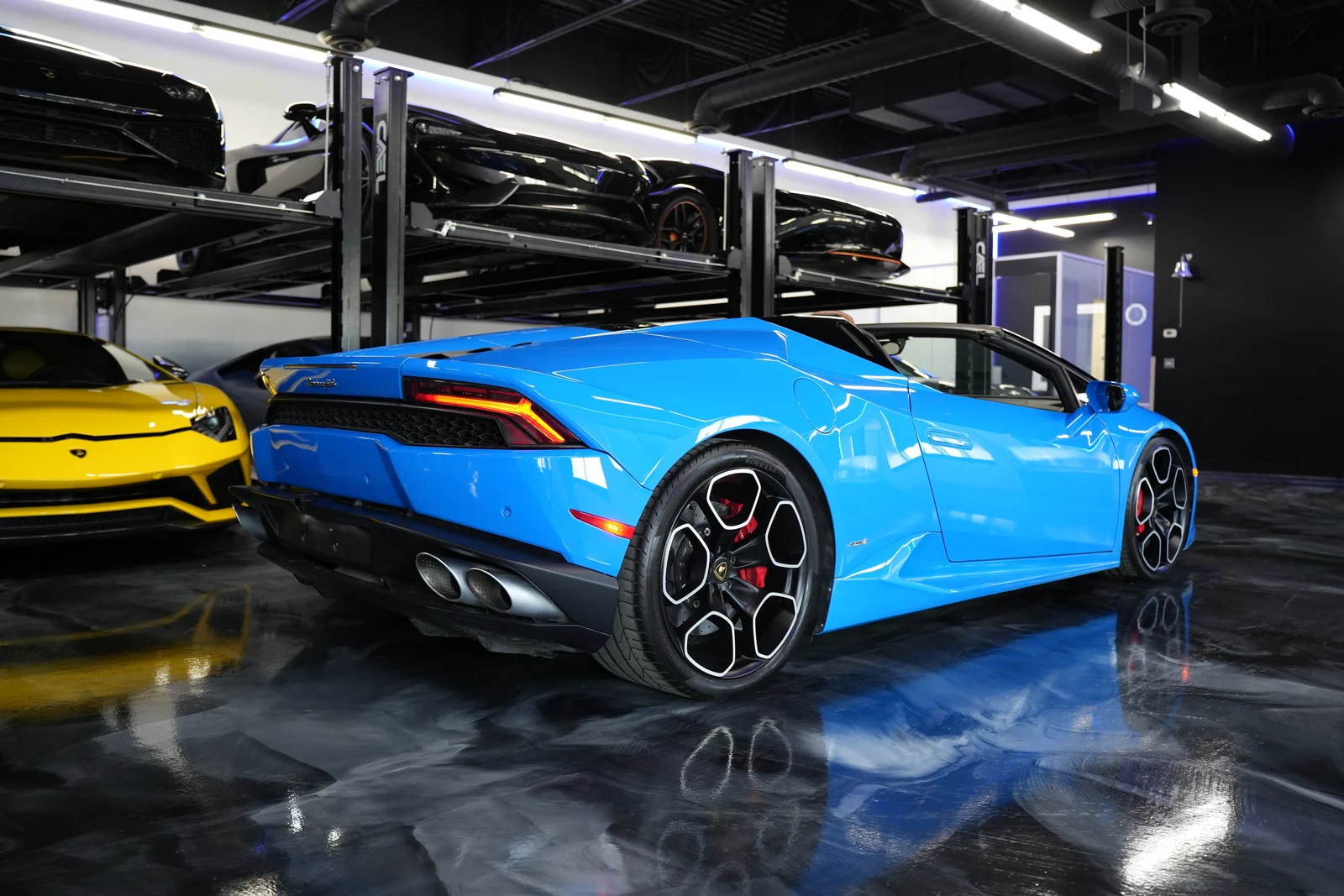 2016 Lamborghini Huracán LP 610-4 Spyder, 9/20