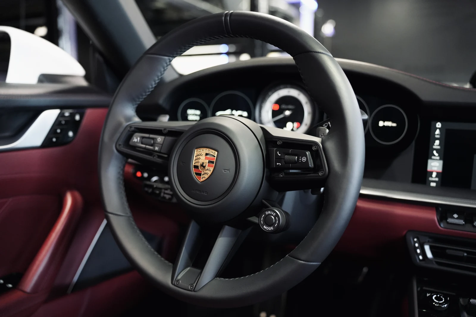 2021 Porsche 911 Turbo Cabriolet (992.1), 18/20
