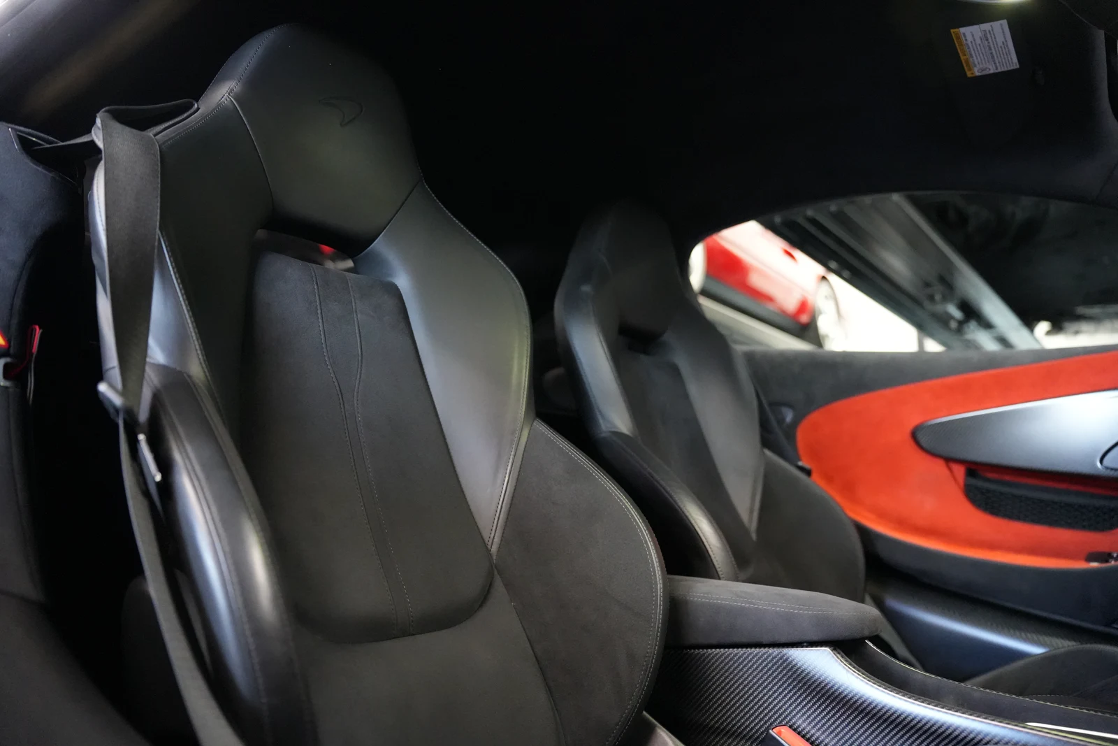 2019 McLaren 600LT Coupé, 18/20