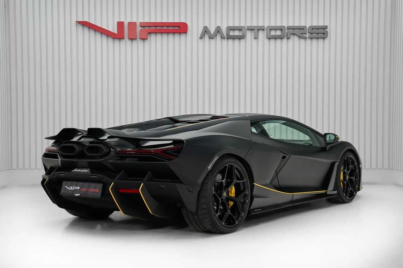 2026 Lamborghini Revuelto, 6/10