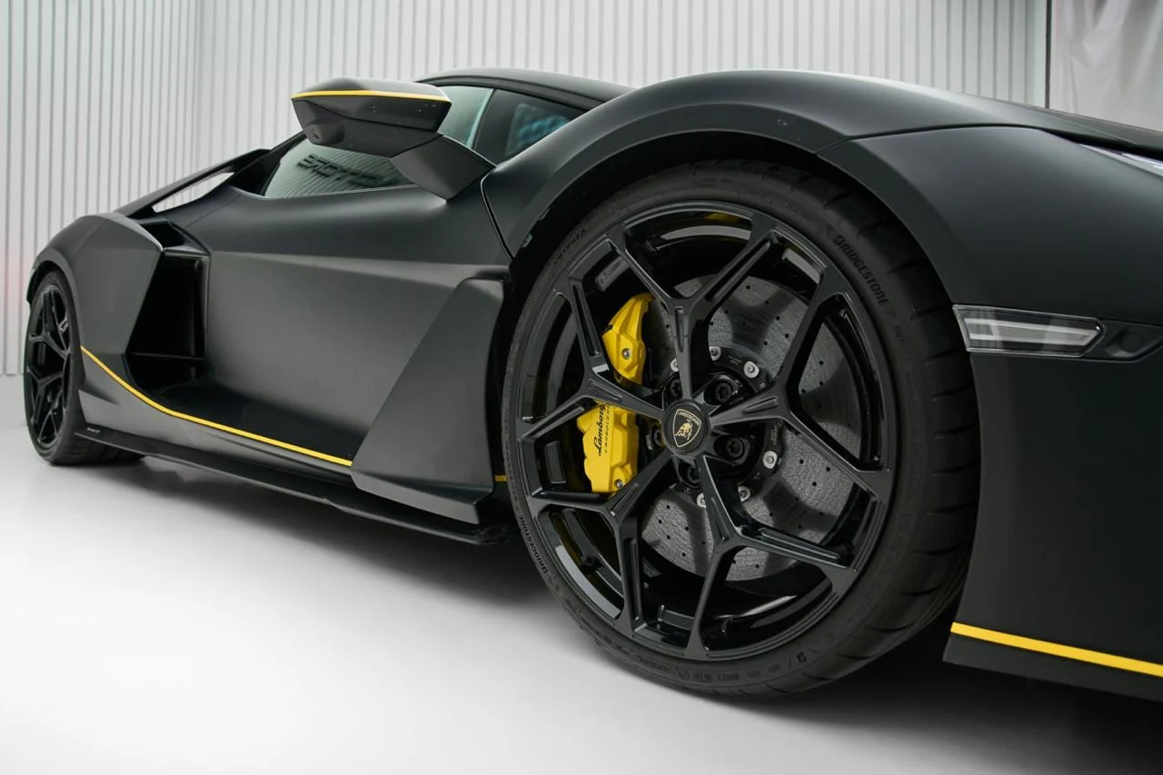 2026 Lamborghini Revuelto, 10/10