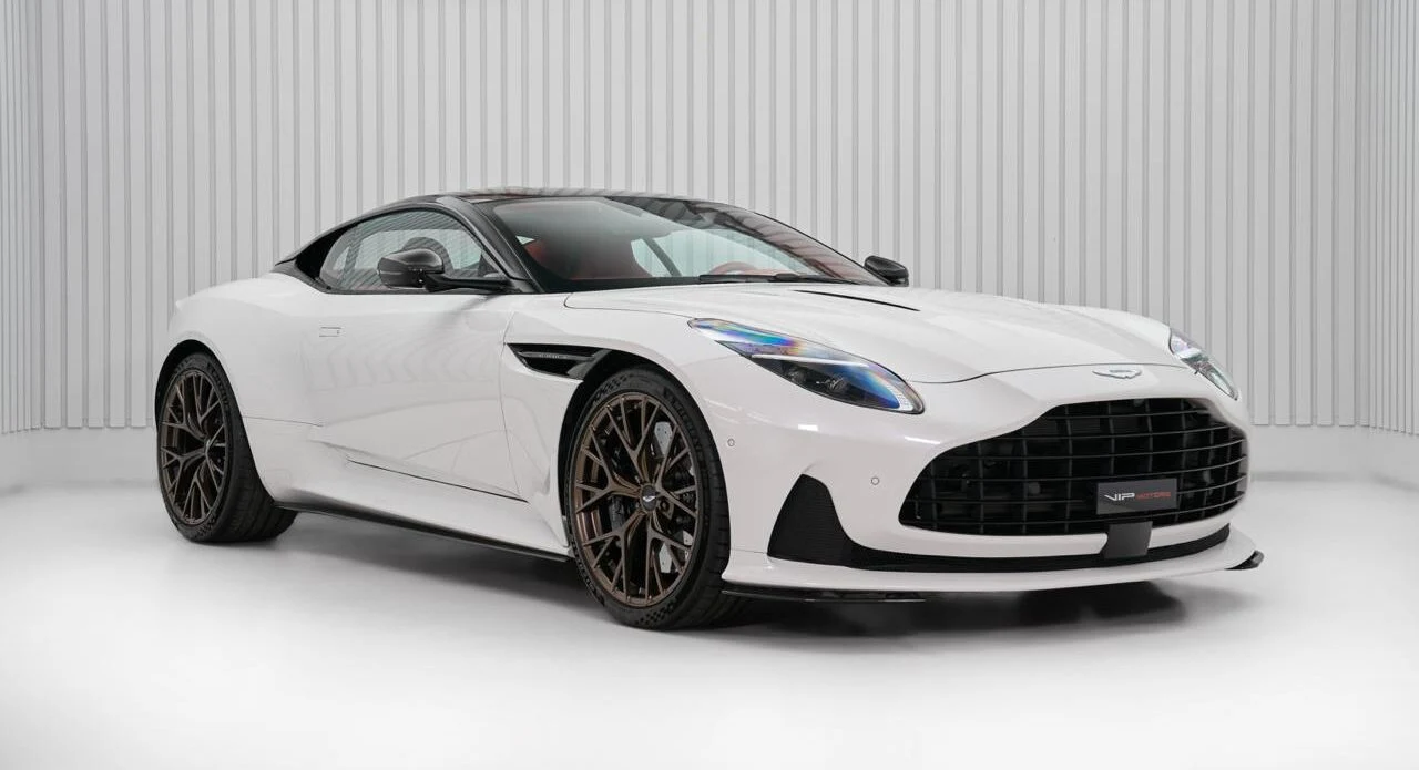 Aston Martin DB12 · white · VIP Motors
