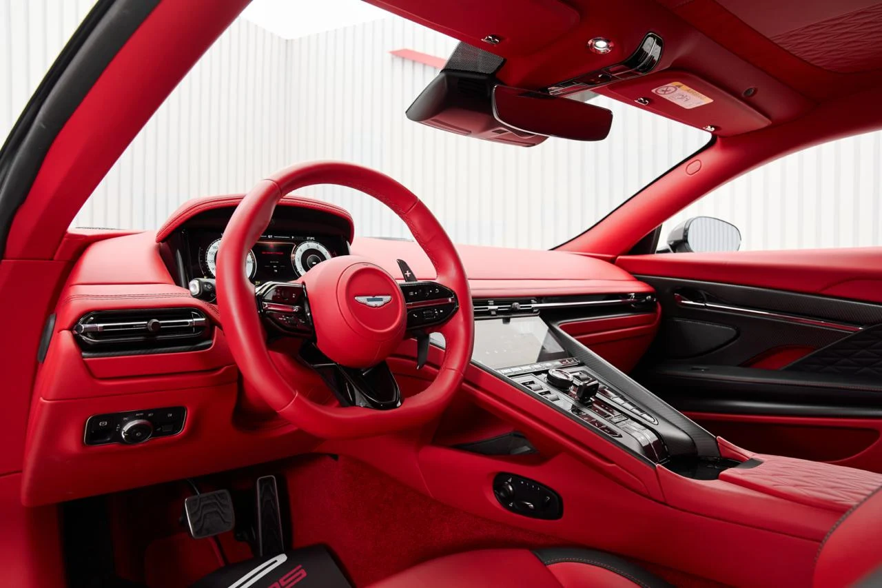 2024 Aston Martin DB12, 9/10
