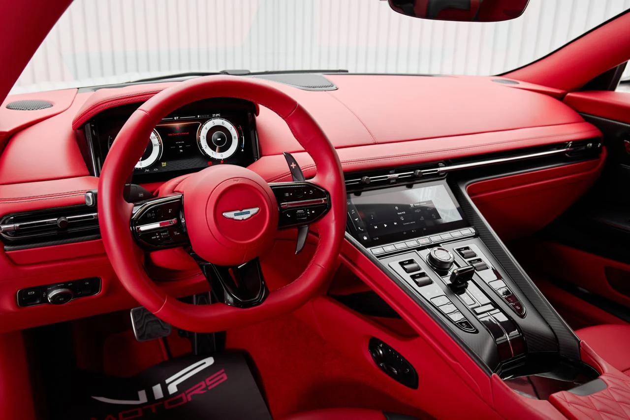 2024 Aston Martin DB12, 10/10