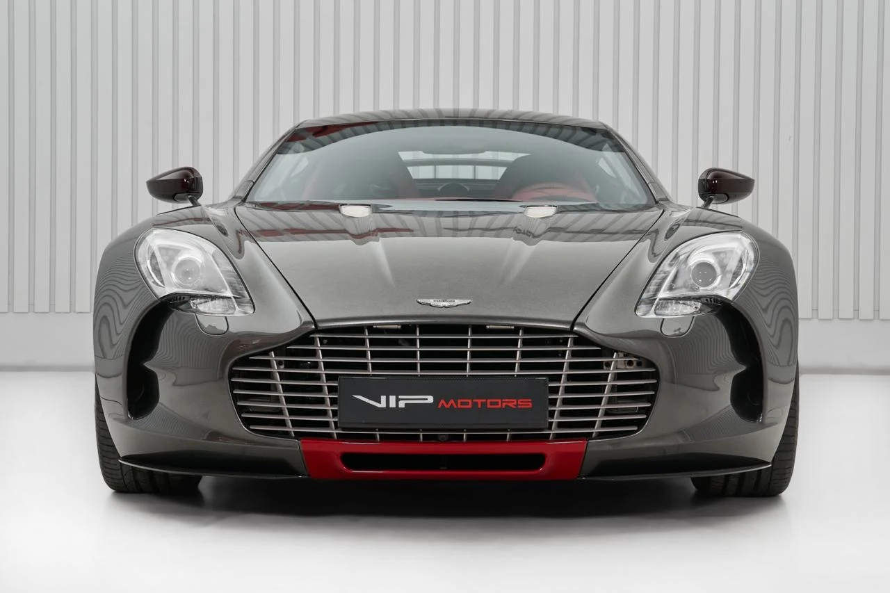 2011 Aston Martin One-77 Q Series, 2/10