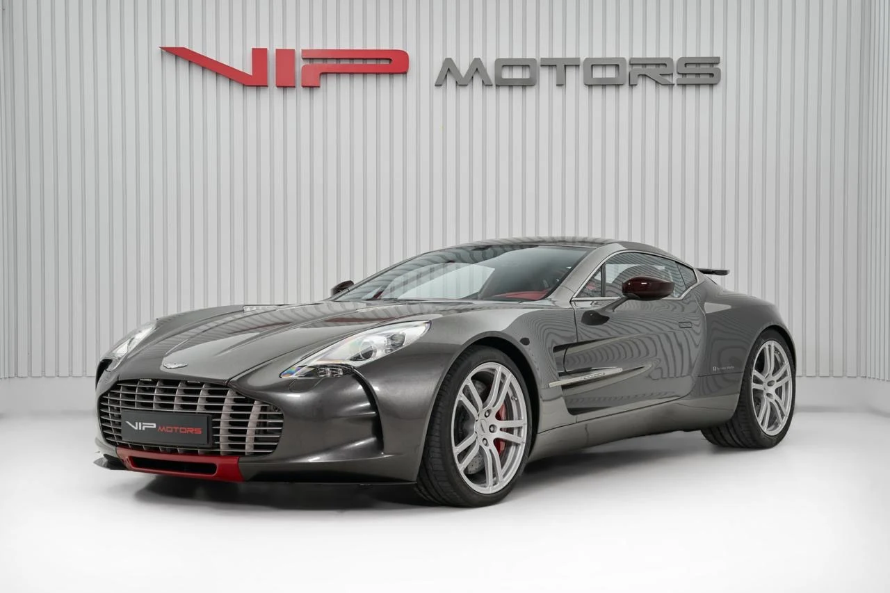 2011 Aston Martin One-77 Q Series, 3/10
