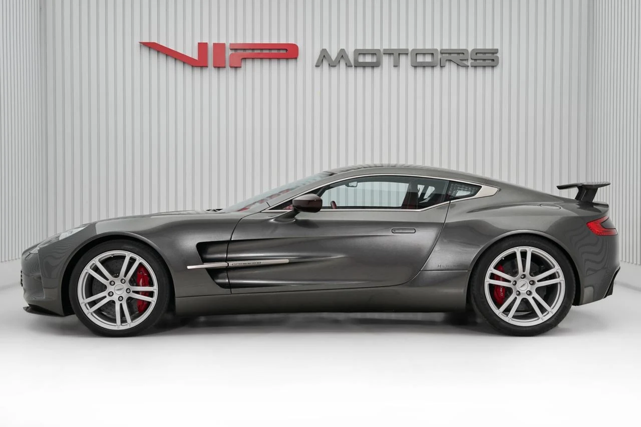 2011 Aston Martin One-77 Q Series, 7/10