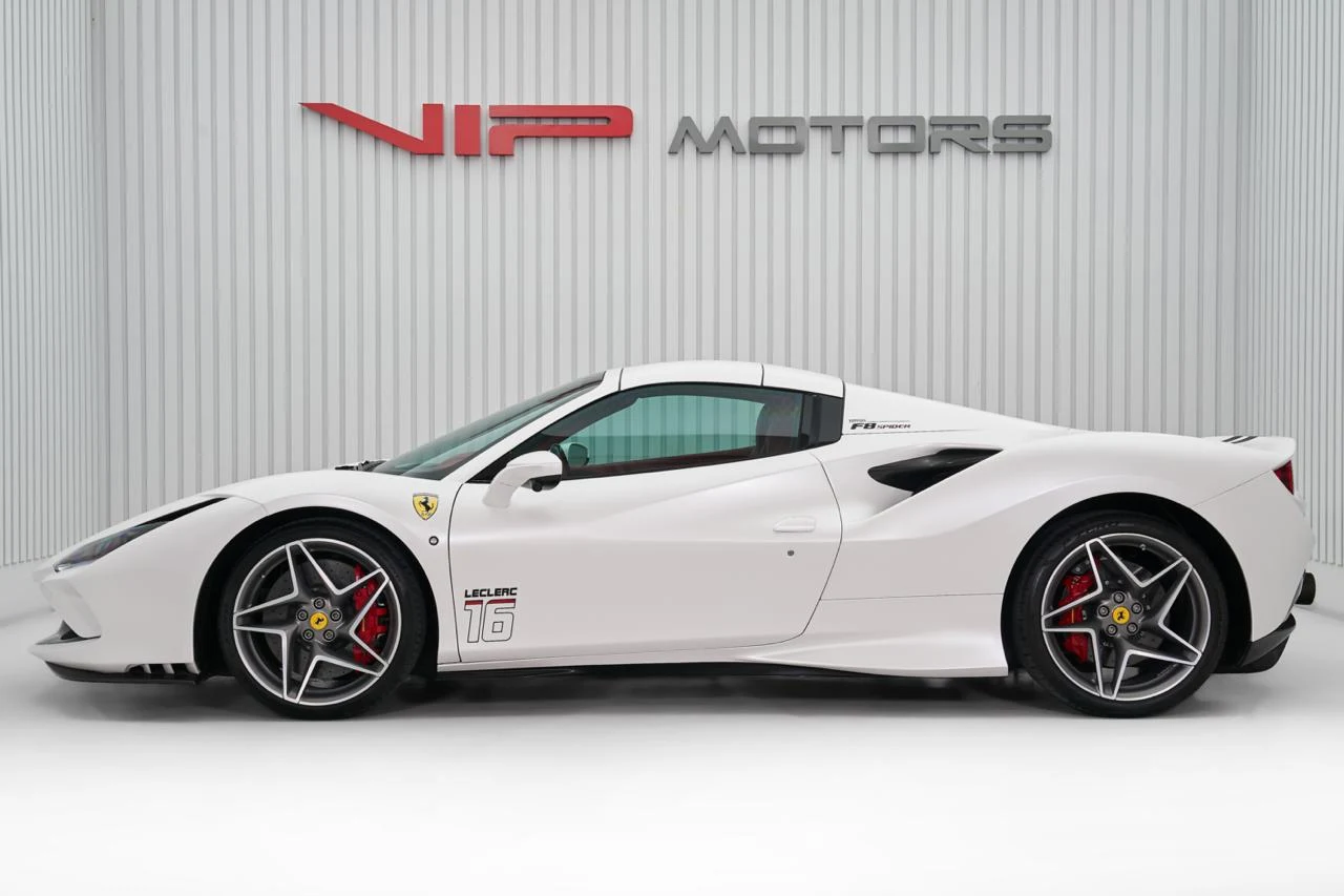 2022 Ferrari F8 Spider, 8/10