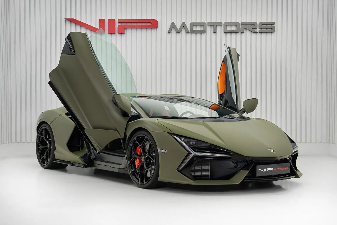 2024 Lamborghini Revuelto, 2/10