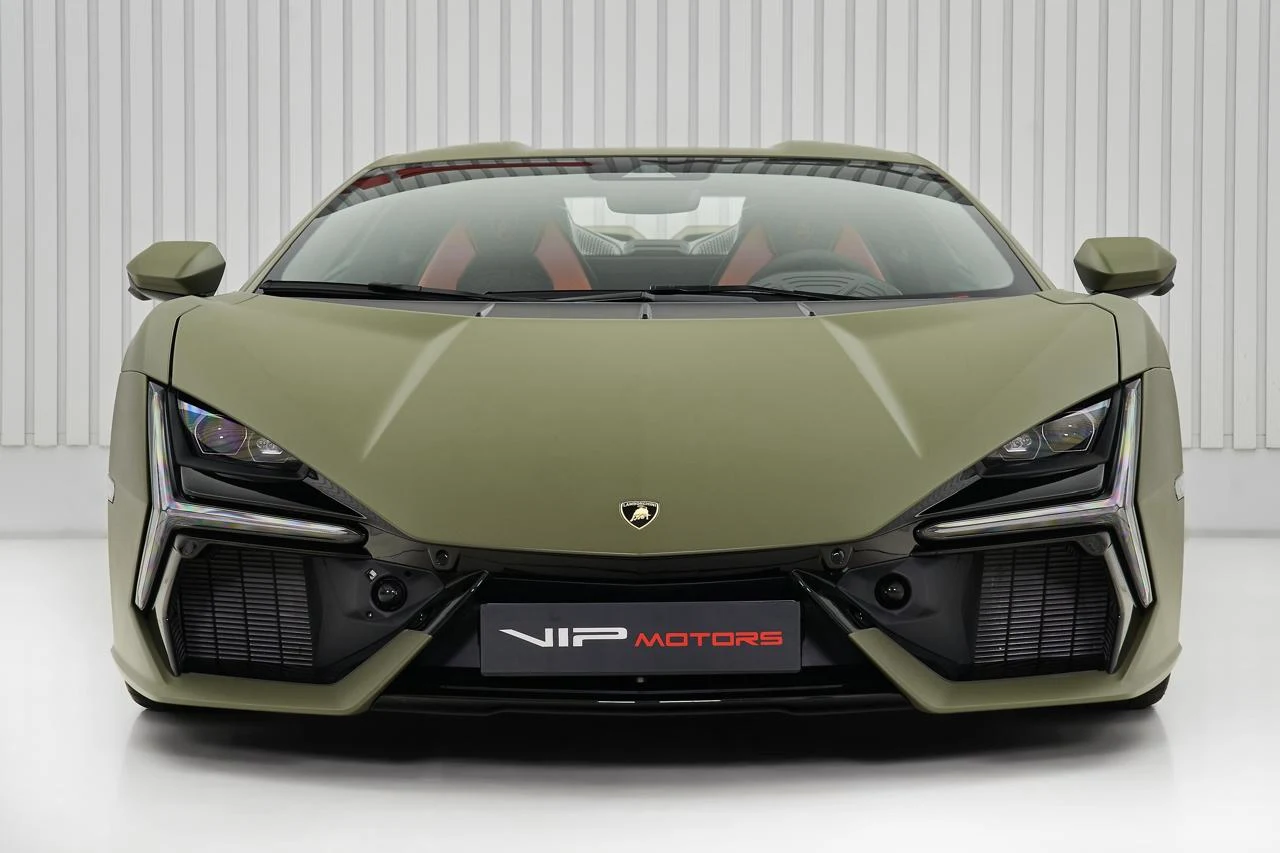 2024 Lamborghini Revuelto, 3/10