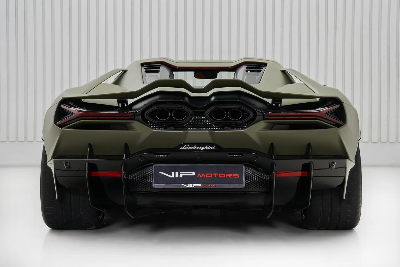 2024 Lamborghini Revuelto, 7/10