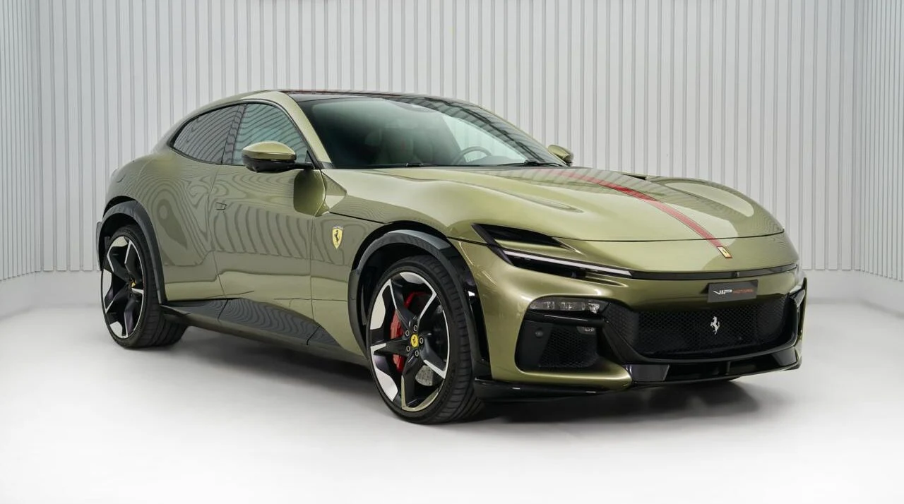 Ferrari Purosangue · green · VIP Motors