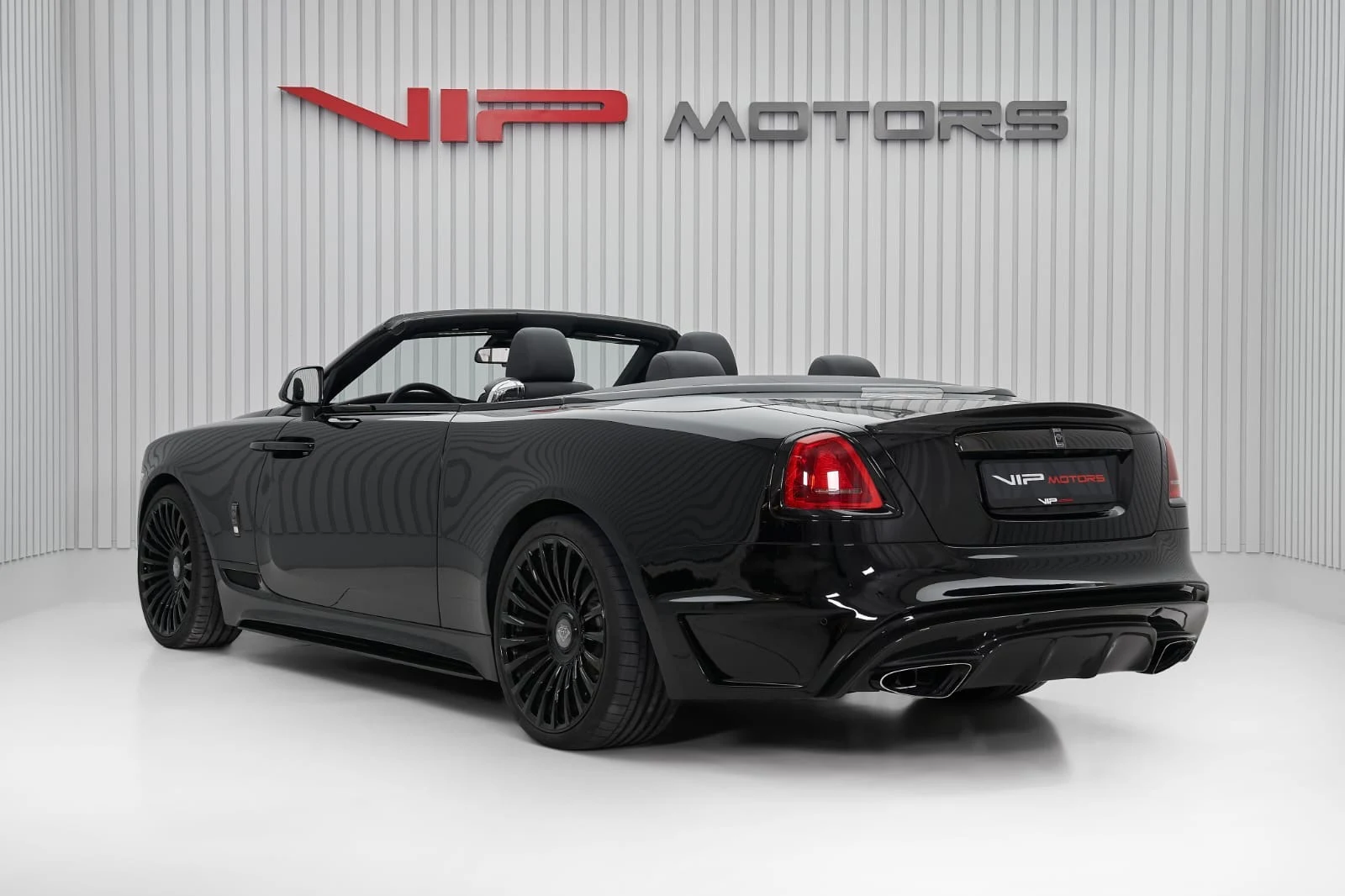 2018 Rolls-Royce Dawn Onyx, 4/10