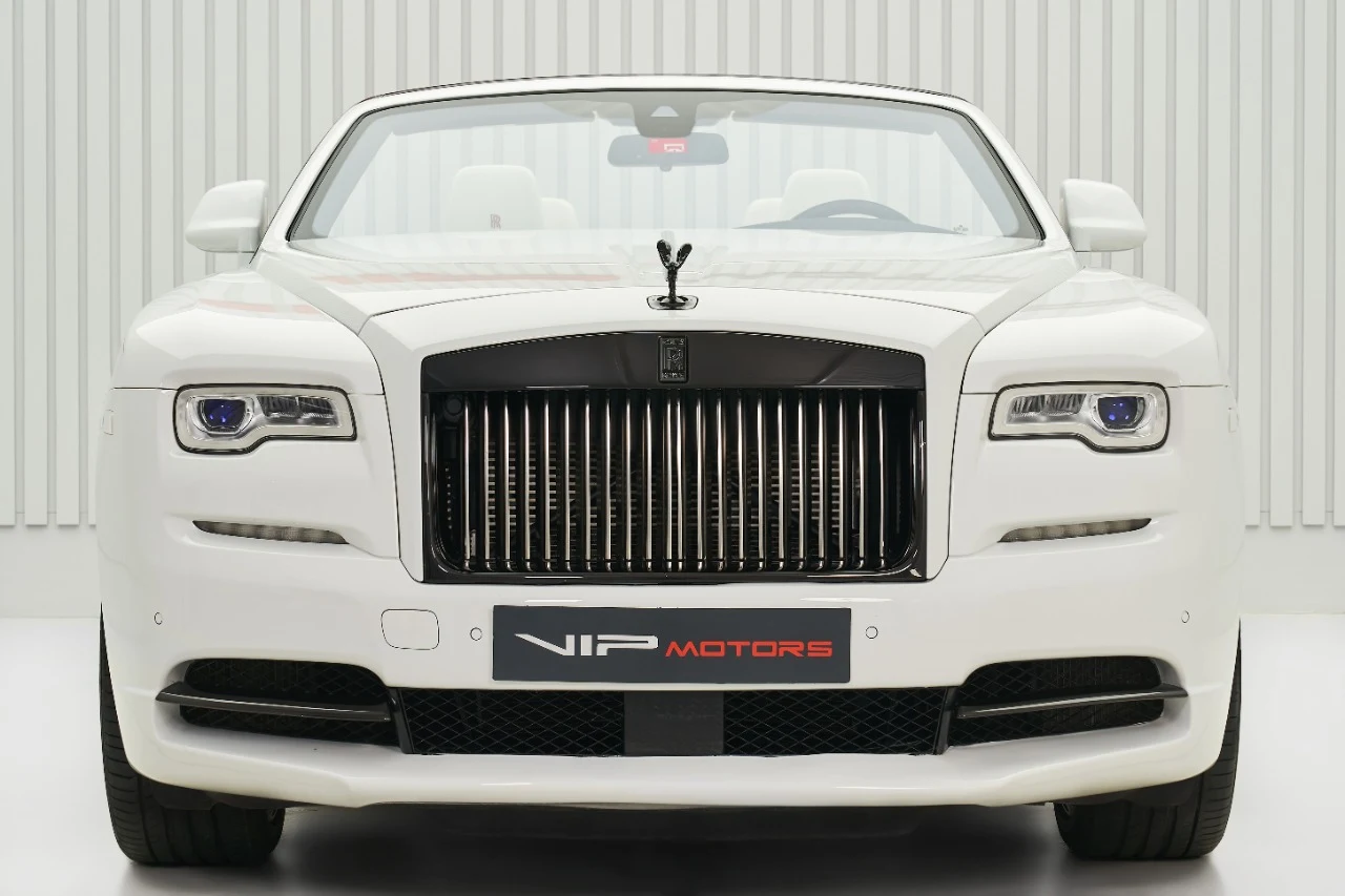 2019 Rolls-Royce Dawn Black Badge, 2/10