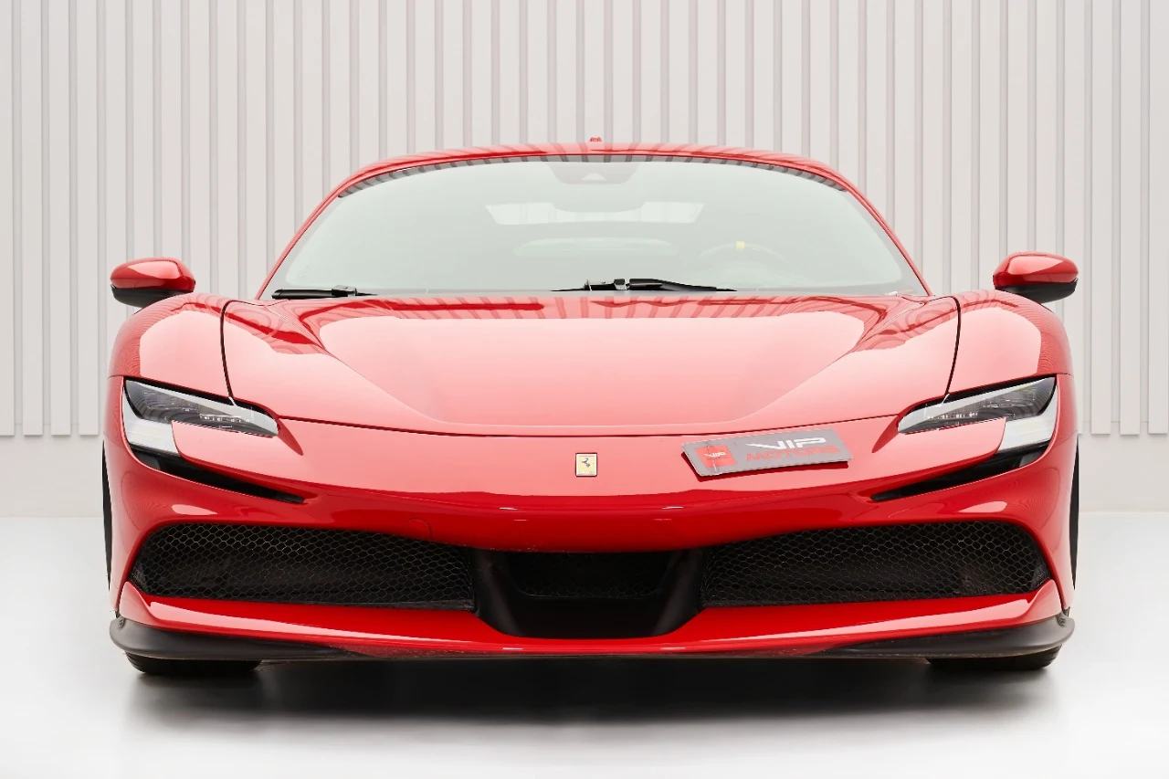 2021 Ferrari SF90 Stradale, 2/10