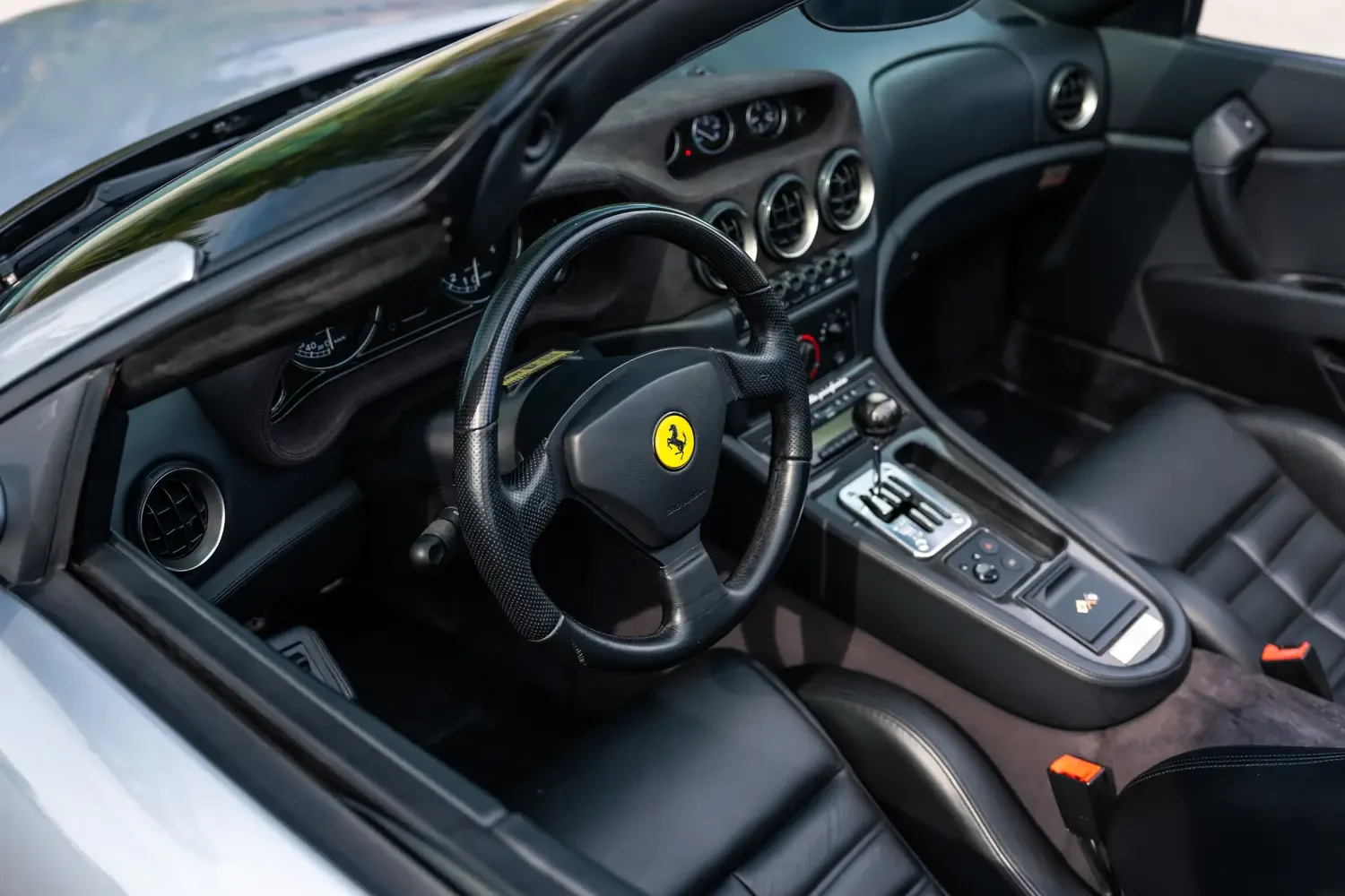 2001 Ferrari 550 Barchetta, 5/20