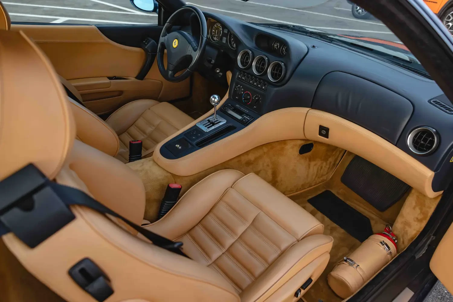 1998 Ferrari 550 Maranello, 19/20