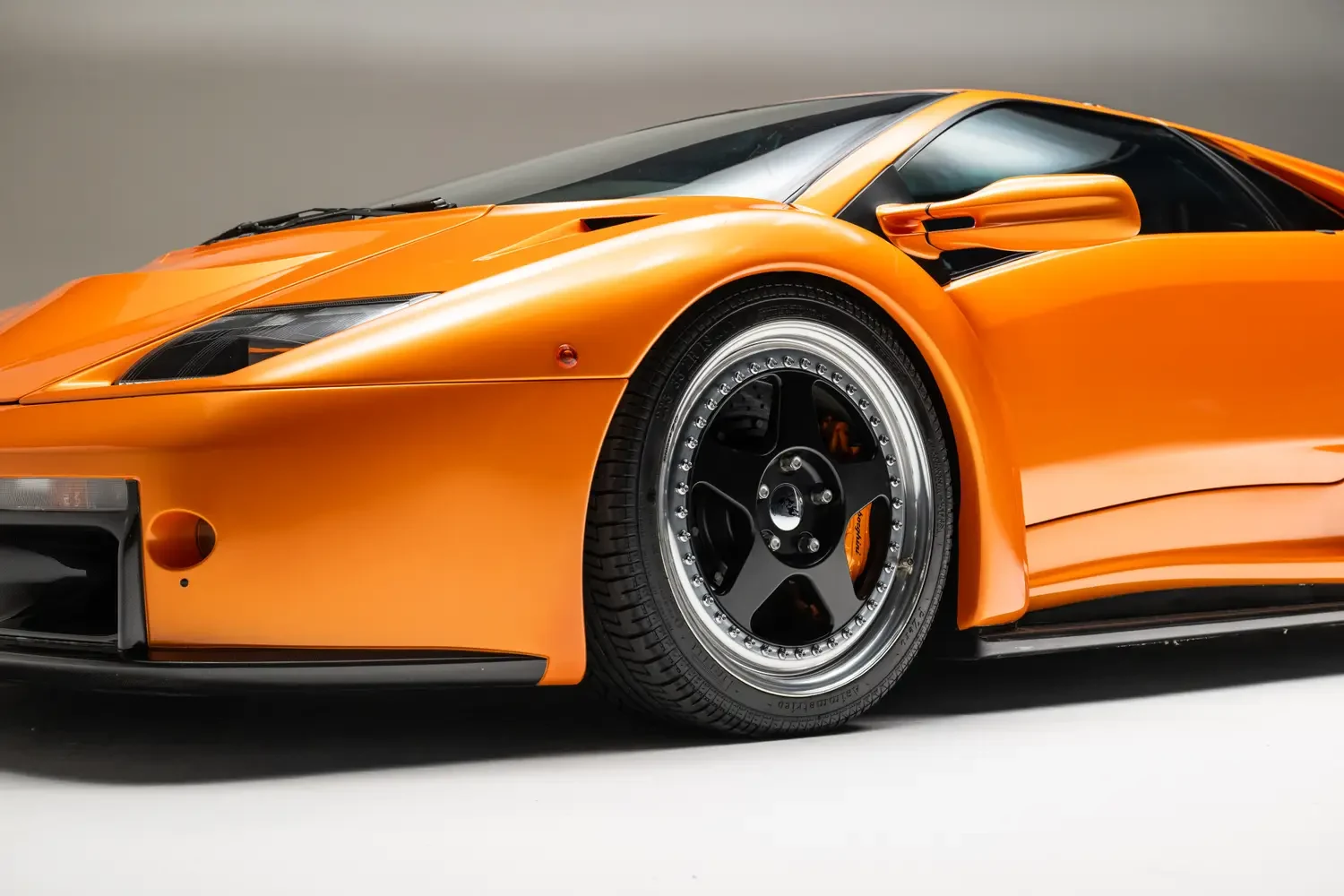 1999 Lamborghini Diablo GT, 7/20