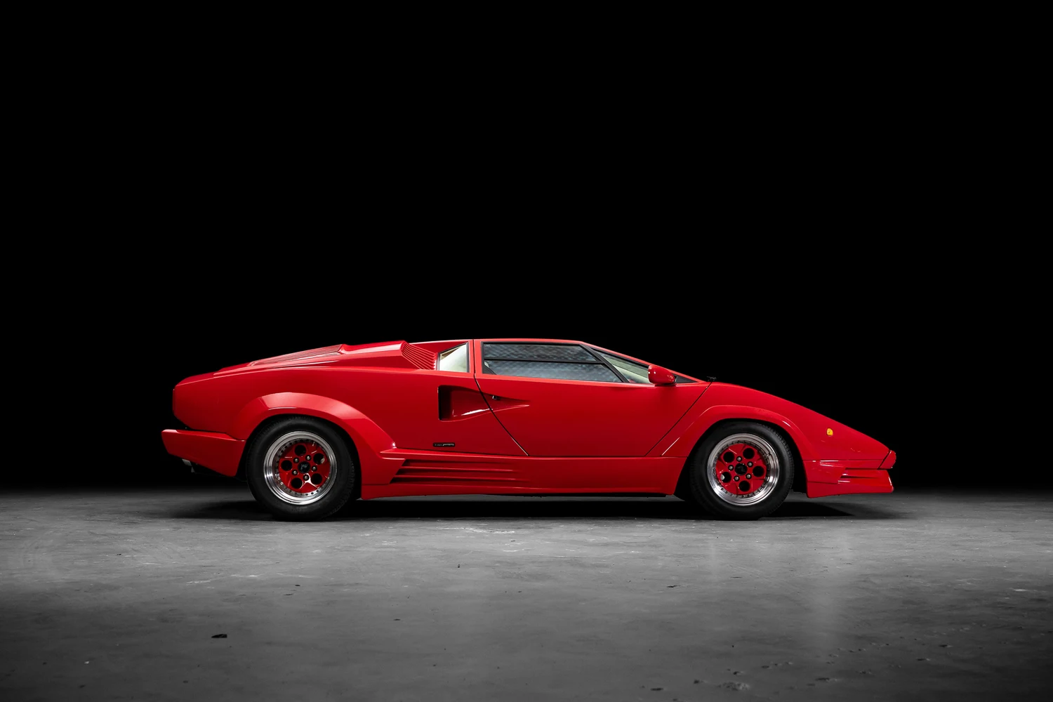1989 Lamborghini Countach 25th Anniversary, side profile, Red