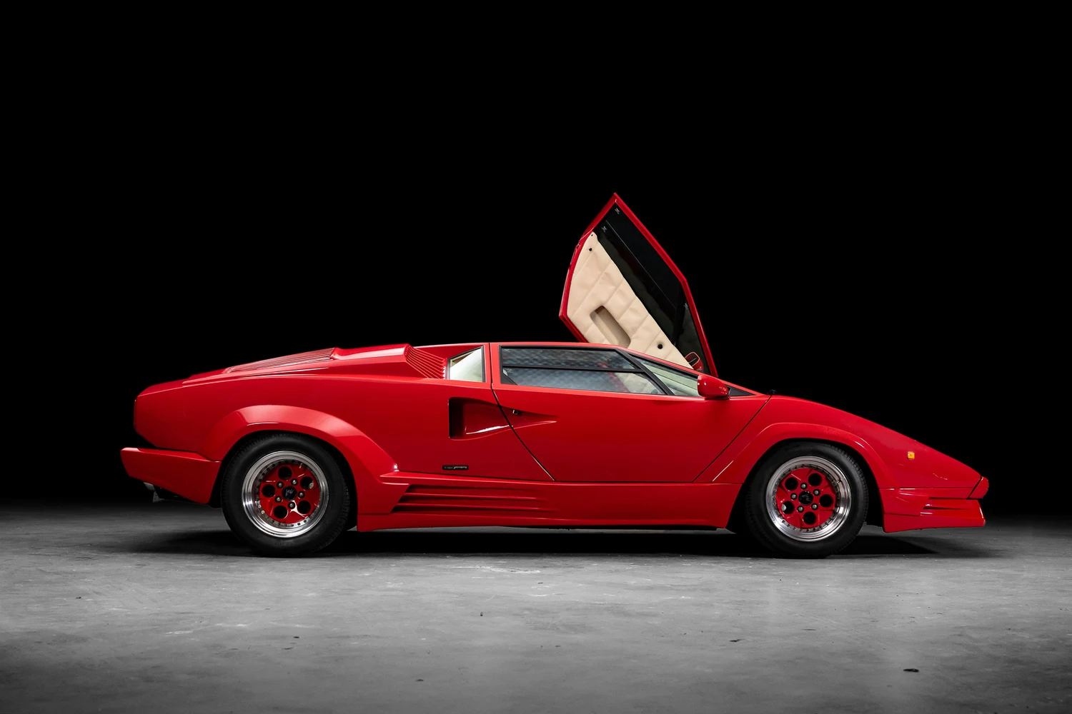 1989 Lamborghini Countach 25th Anniversary for sale, exterior, Red