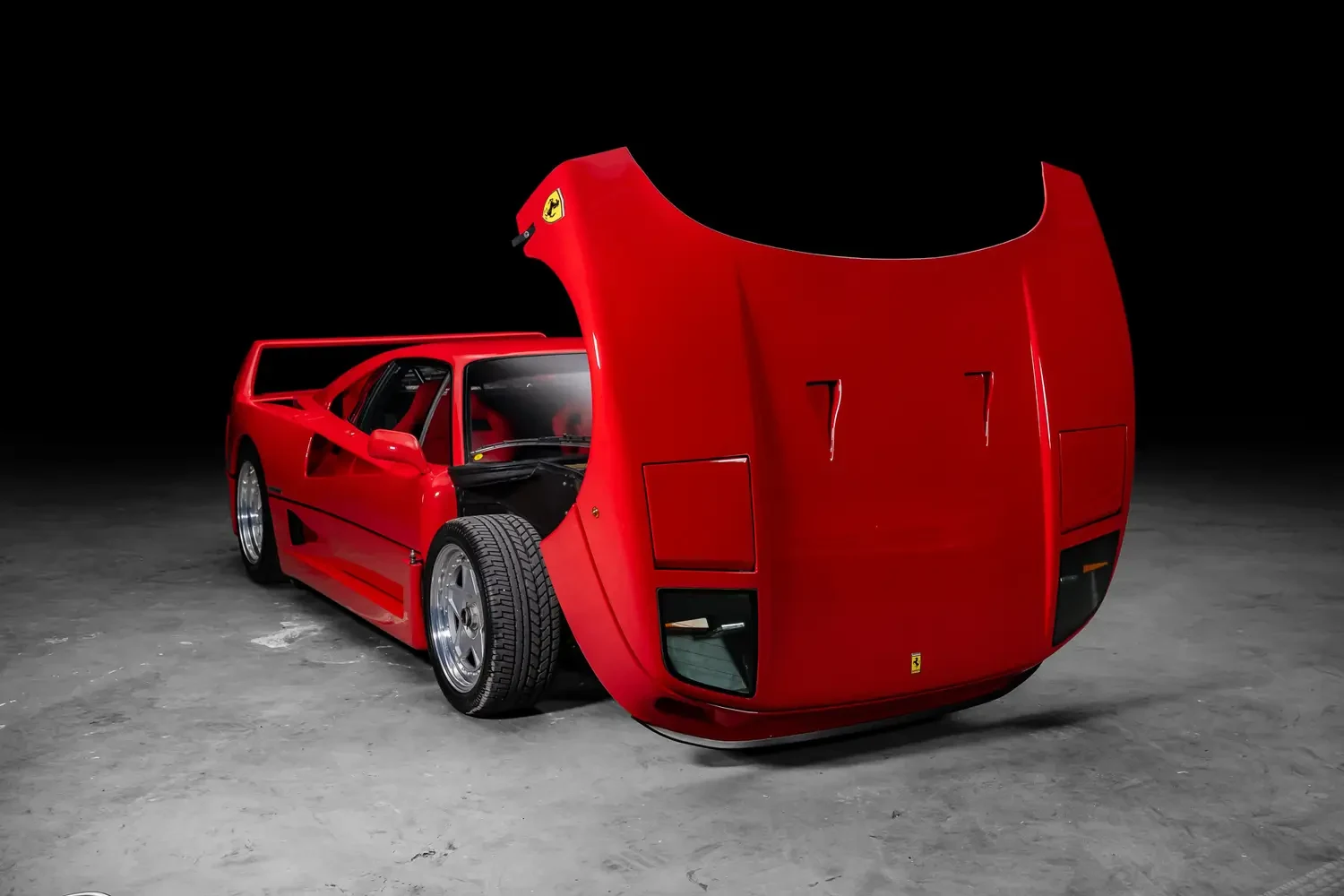 1992 Ferrari F40 for sale, exterior, Rosso Corsa