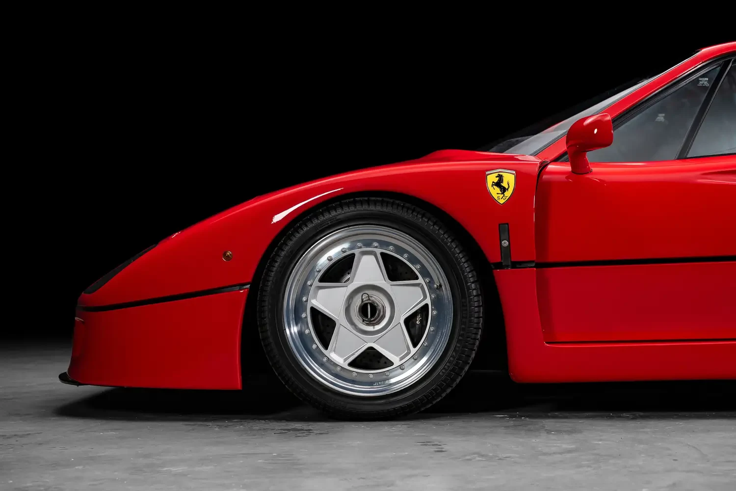 1992 Ferrari F40 for sale, exterior, Rosso Corsa