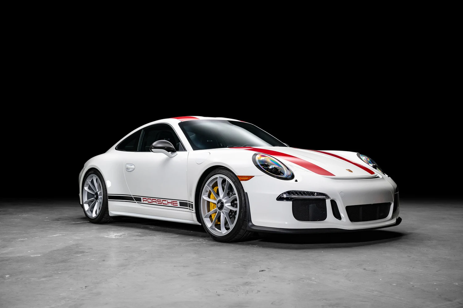 2016 Porsche 911 R for sale, exterior, White