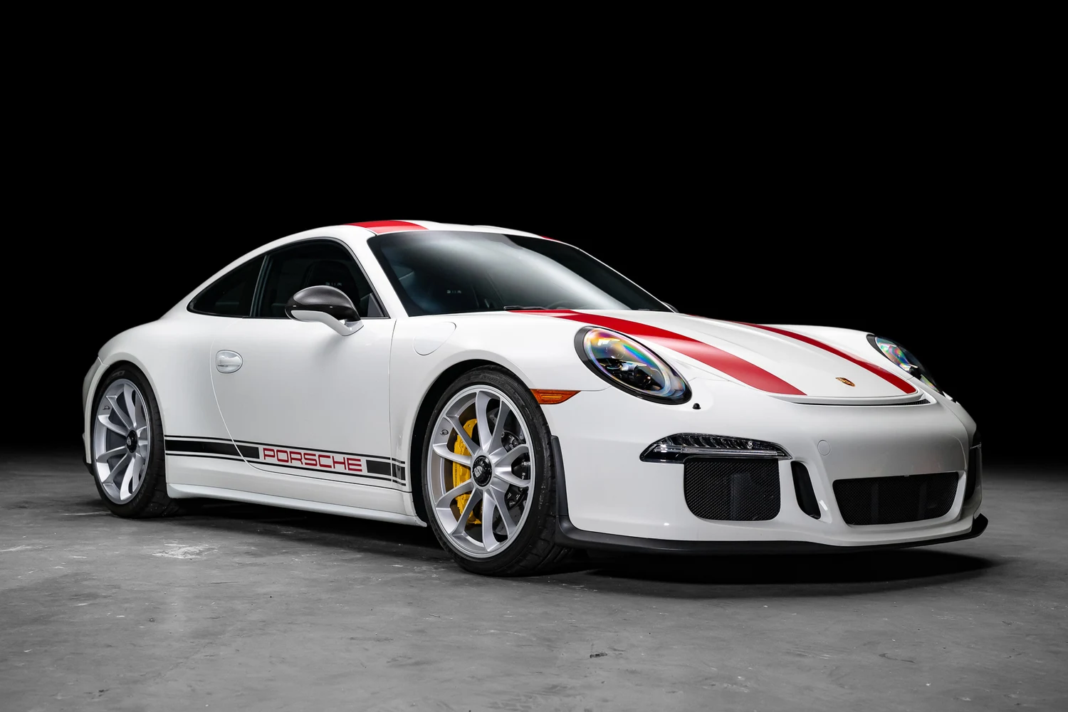 2016 Porsche 911 R for sale, exterior, White