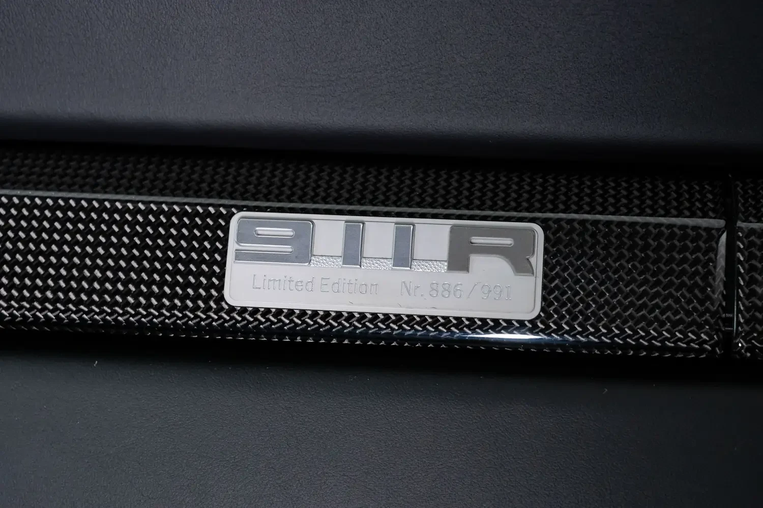 2016 Porsche 911 R interior, door sill, Black with Pepita houndstooth inserts