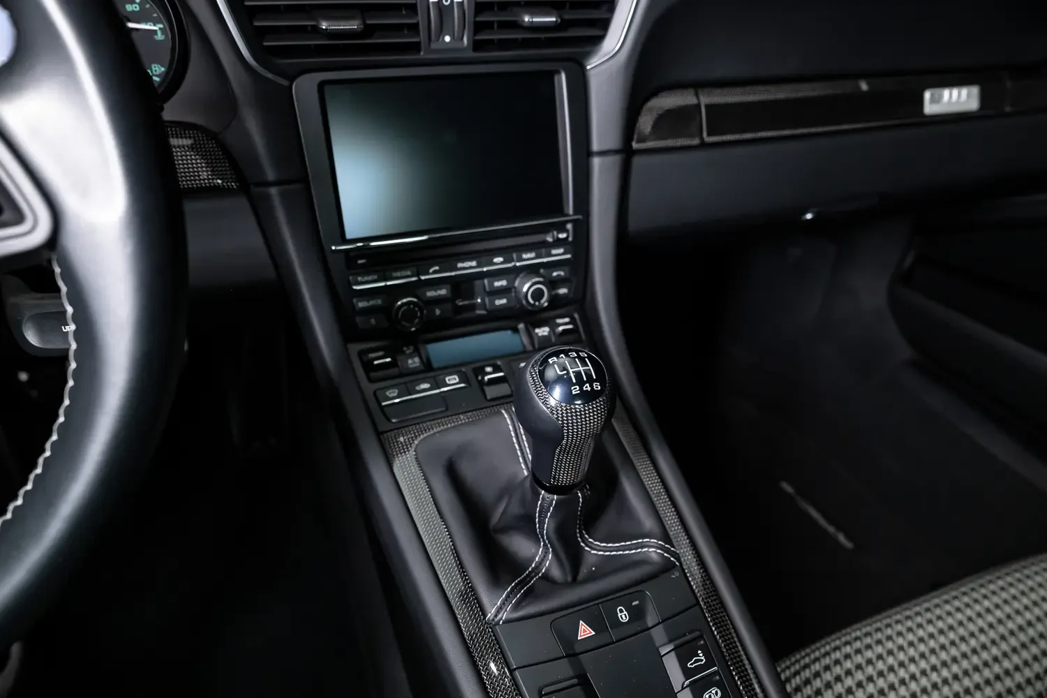 2016 Porsche 911 R interior, center console, Black with Pepita houndstooth inserts