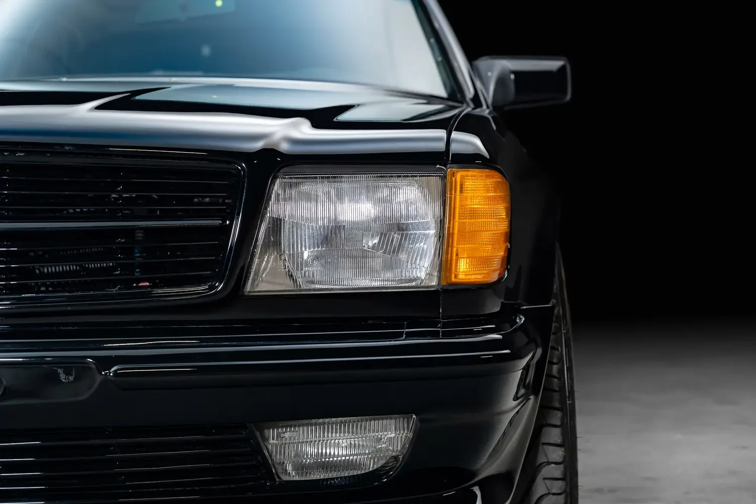 1987 Mercedes-Benz 560 SEC AMG 6.0 for sale, exterior, Black