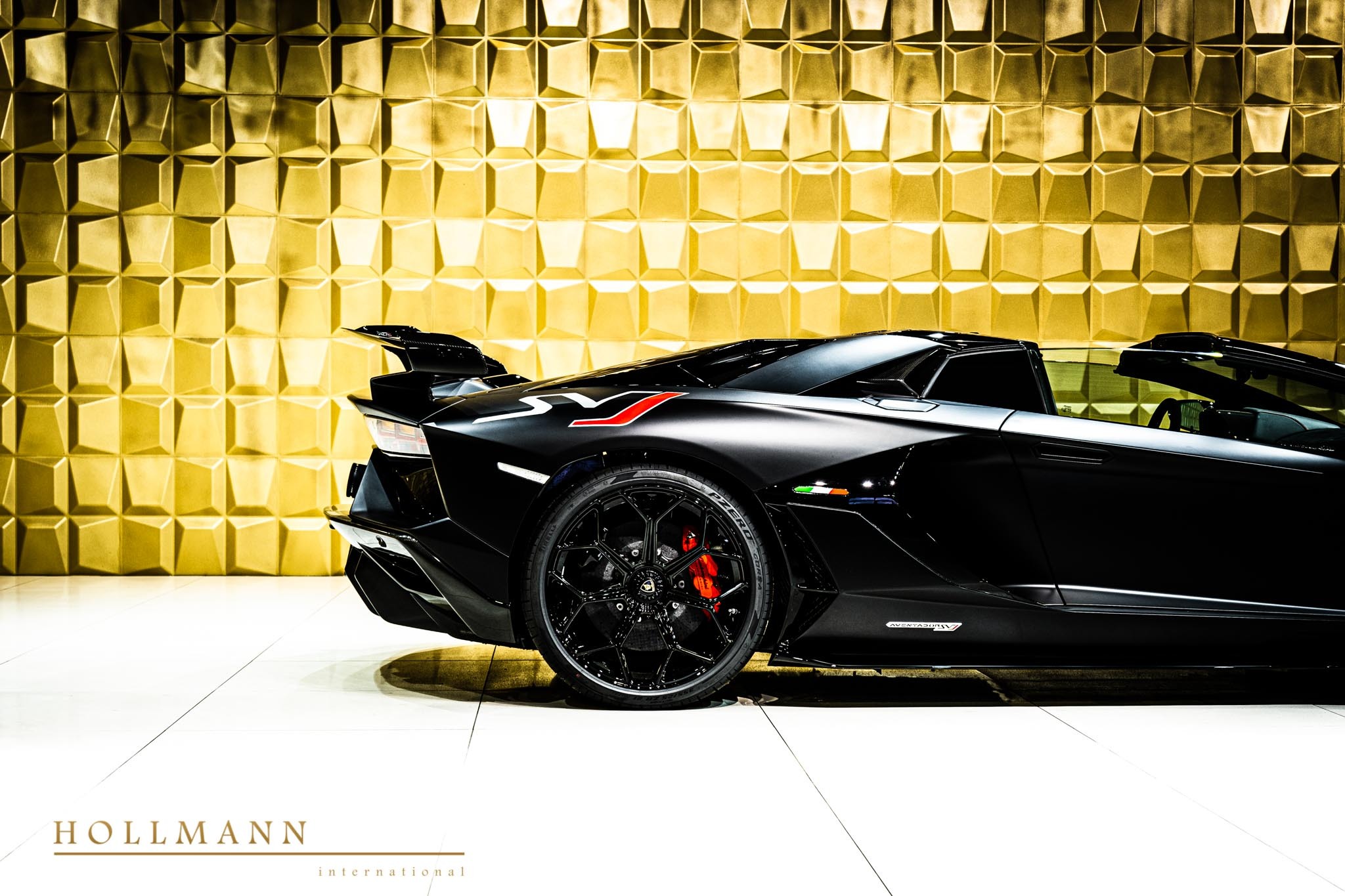 2024 Lamborghini Aventador SVJ Roadster, 9/20