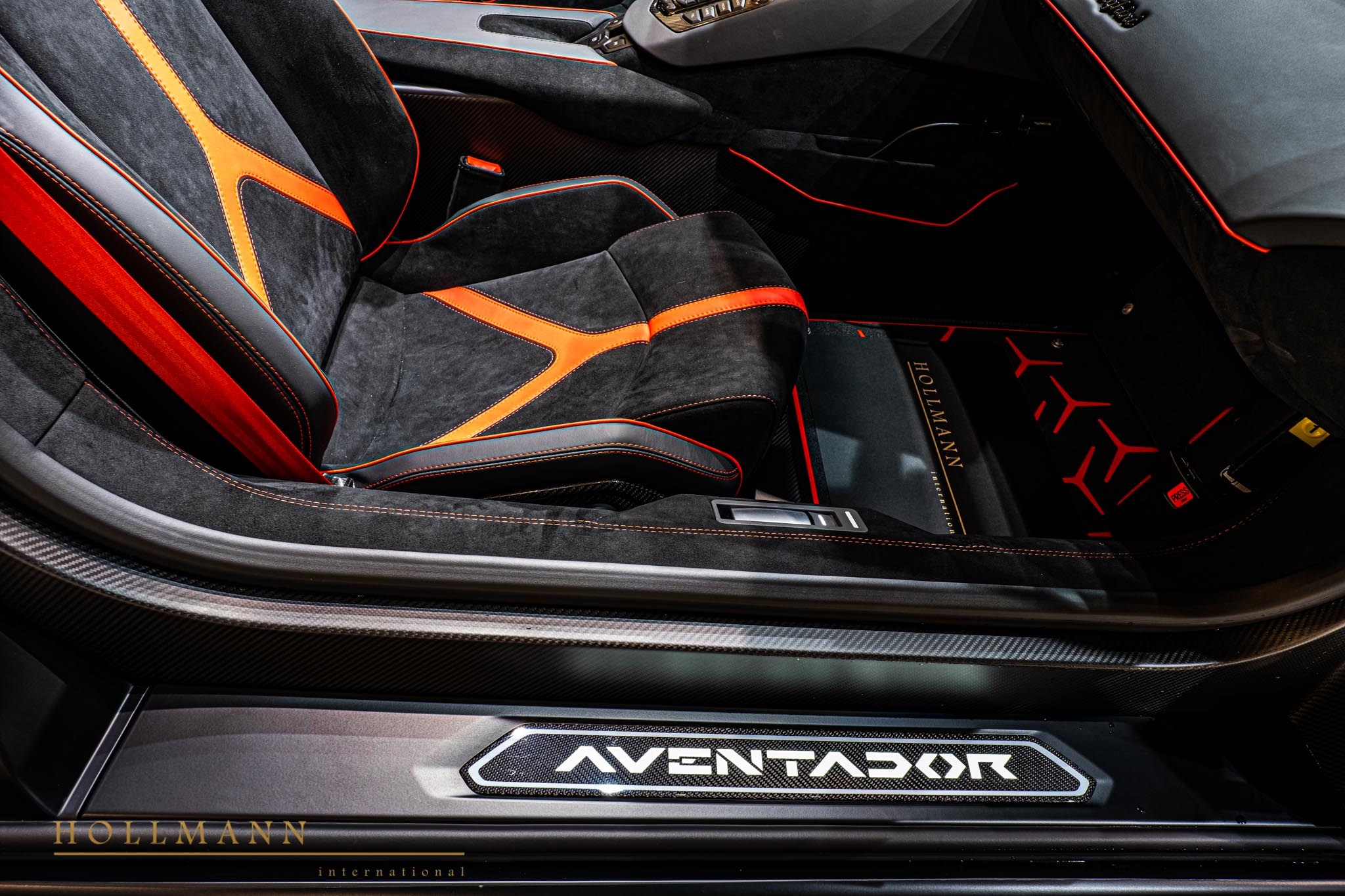 2024 Lamborghini Aventador SVJ Roadster, 15/20